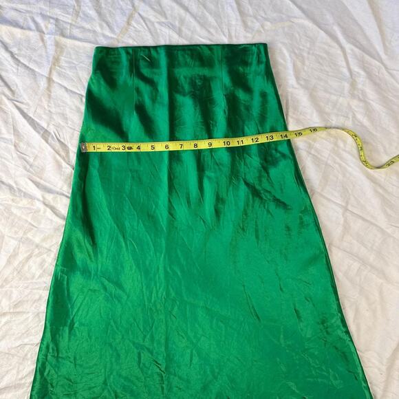 Aritzia babaton green silky green midi skirt size 0 - Picture 6 of 8